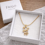 Collier doré personnalisé avec pendentif dessin enfant en acier inoxydable dans boîte cadeau.
